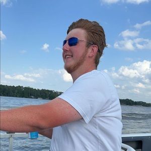 Meet your Posher, Austin